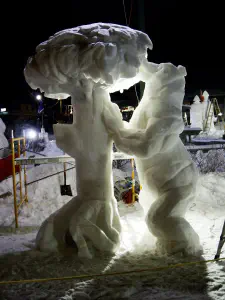 thumbnail of Bear and Tree snow sculpture