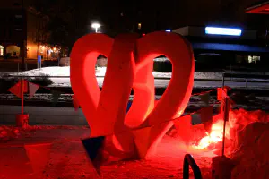 thumbnail of Intersecting Hearts snow sculpture