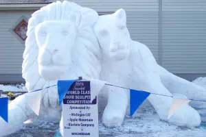 thumbnail of Lion and Lioness snow sculpture