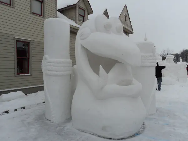 Pelican snow sculpture